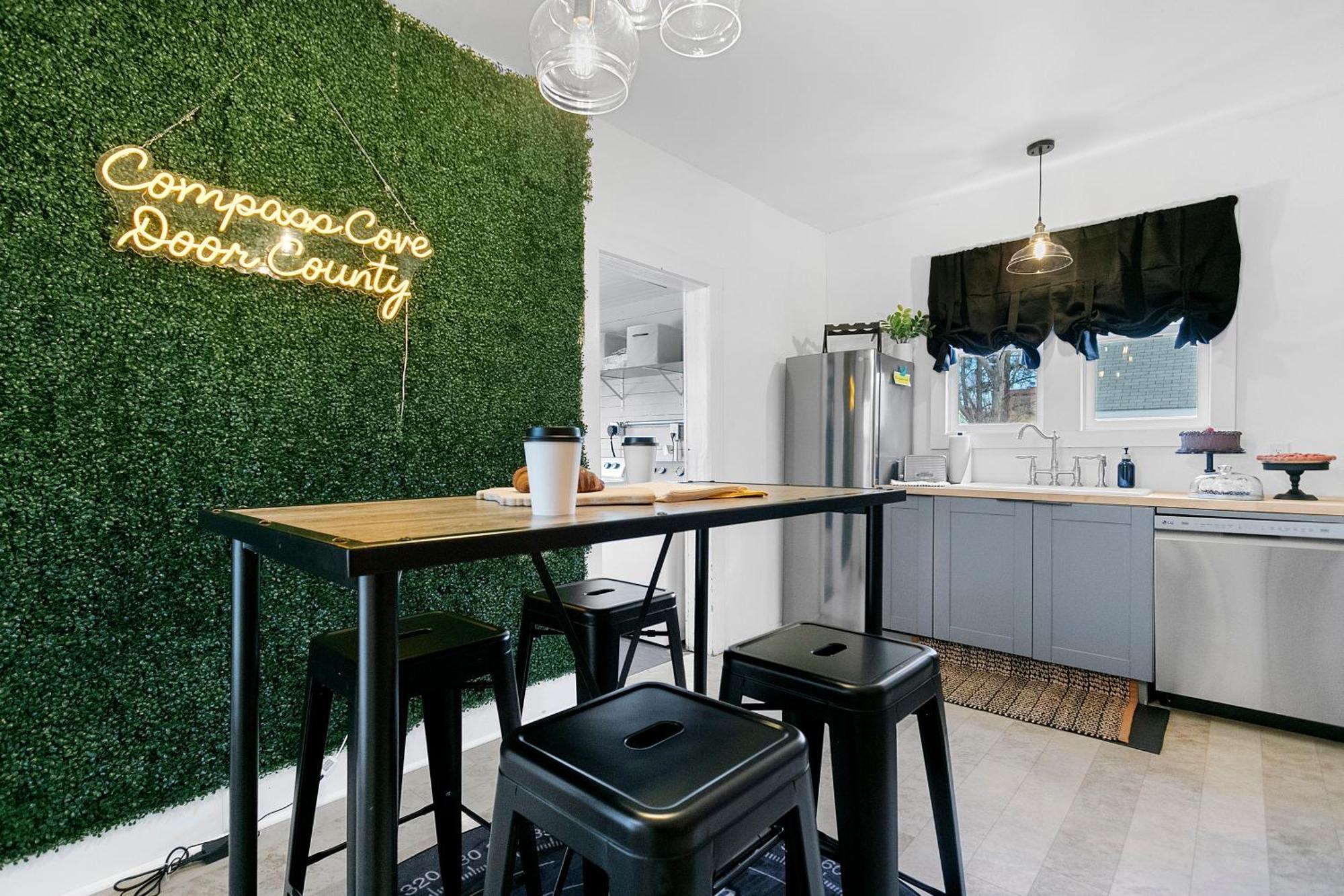 Compass Cove Downtown Home Sturgeon Bay Εξωτερικό φωτογραφία